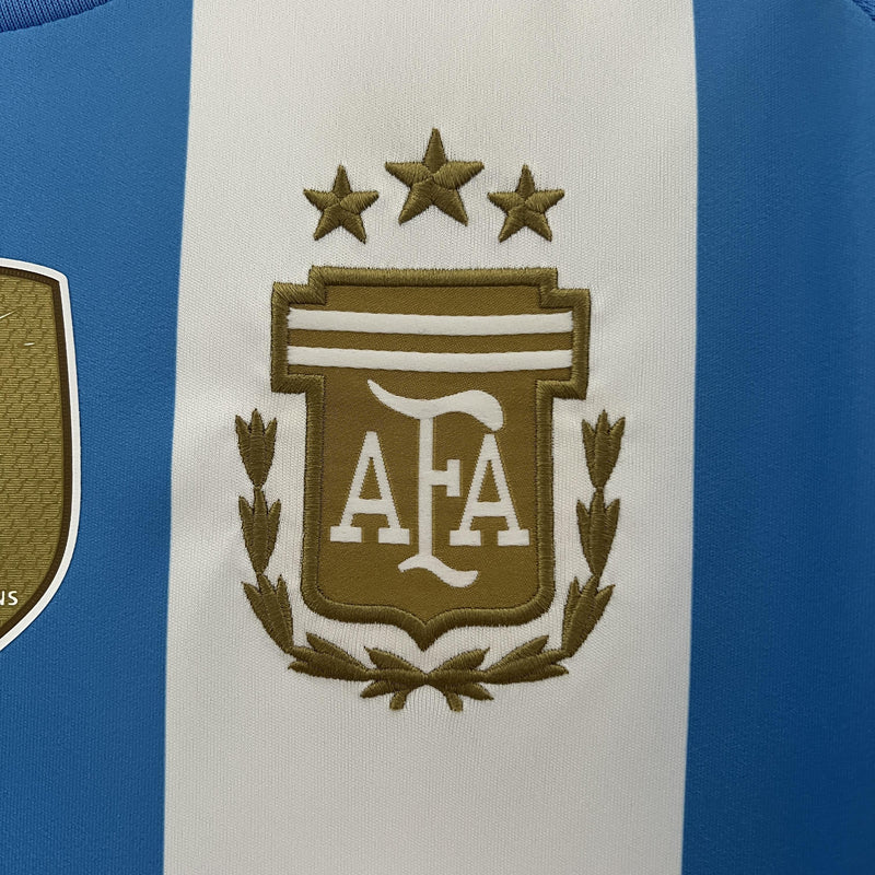 Argentina 24-25 home