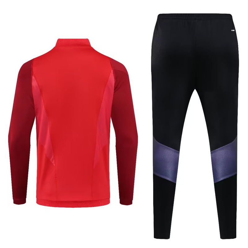 Conjunto Benfica 2023/24 Treino