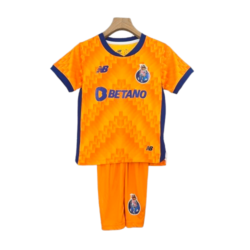 Kit Infantil Porto ll 24/25